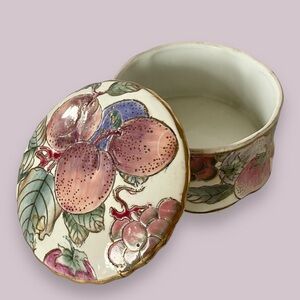 Vintage Toyo Purple Pink Fruit Brunch Handpainted Porcelain Round Trinket Box